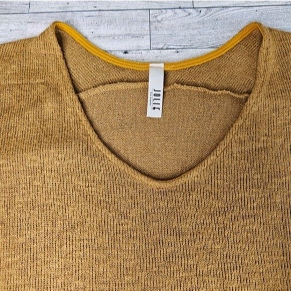 Jolie Gold tone Dolman Sweater, Women's Size S, Style 6026, Lightweight, Hi-Low - Picture 3 of 5